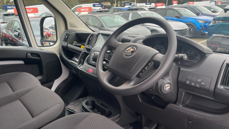 Vauxhall Movano 3500 L3 Diesel Fwd 2.2 Turbo D 140ps H2 Van Prime